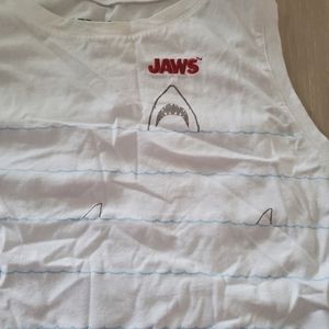 "Jaws" Shark Muscle Crop Tank